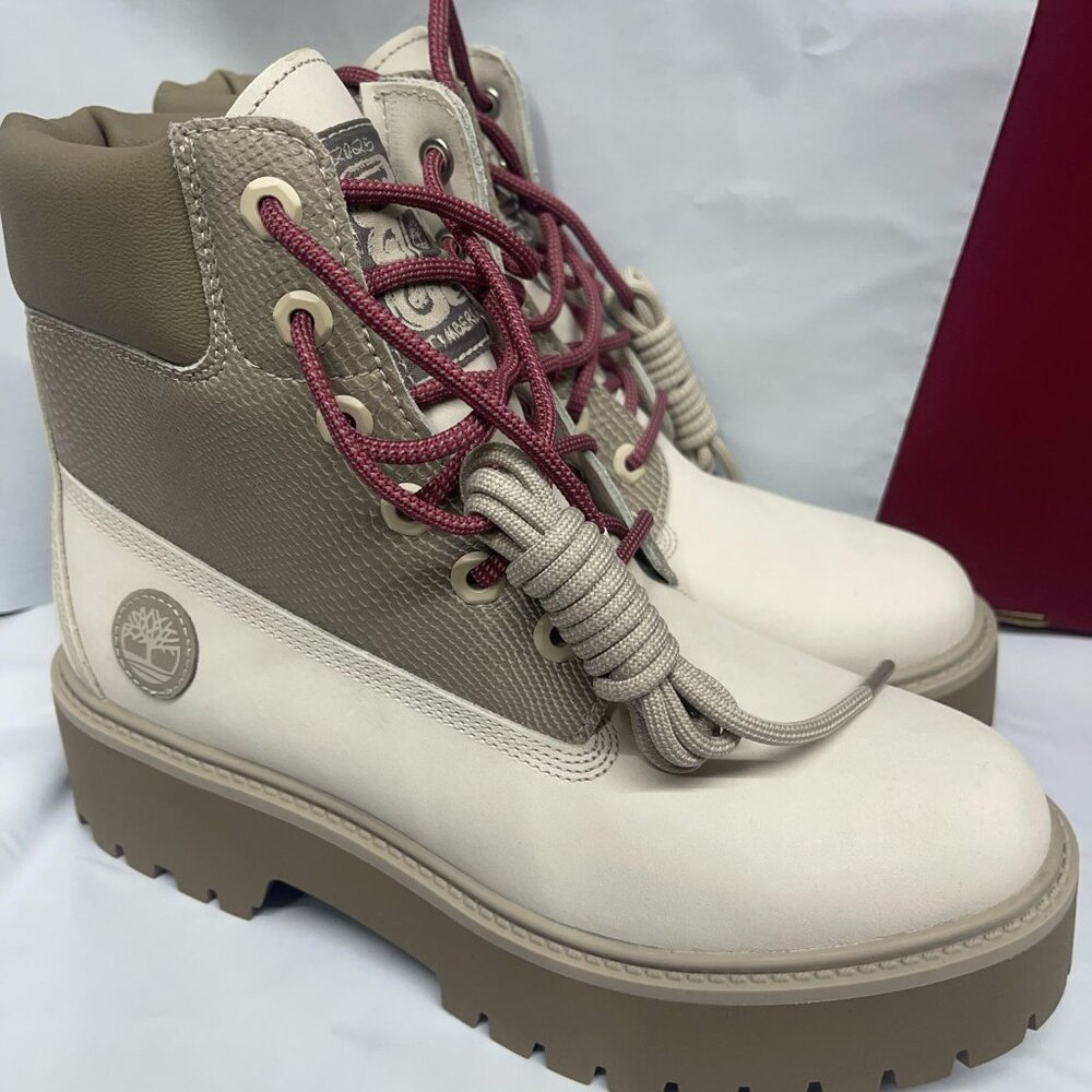 TIMBERLAND WOMEN'S STONE STREET 6 IN LACE WATERPROOF BOOT WHITE NUBUCK A2H3C-EM3